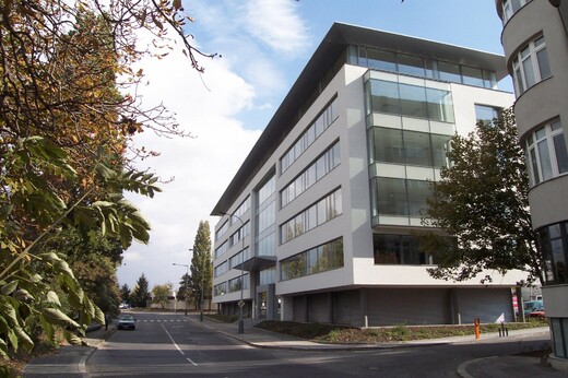 Admin. budova Office II - Praha 3